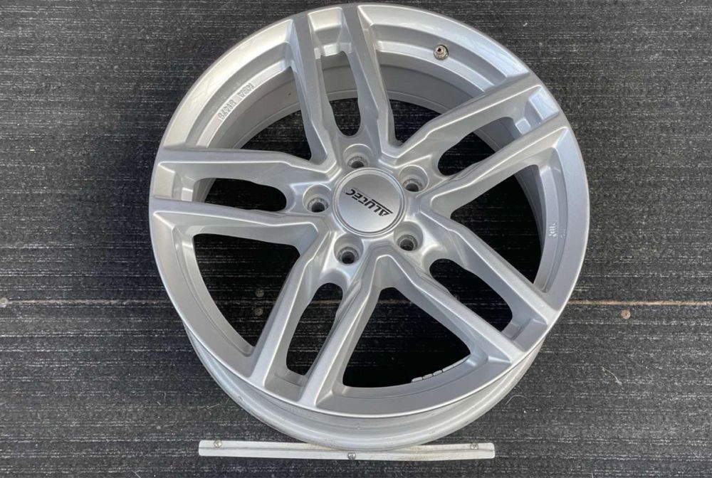 Диски R17 5/112 Audi A3 A4 A5 A6 Skoda Superb A7 A8 VW Passat B6 B7 B8