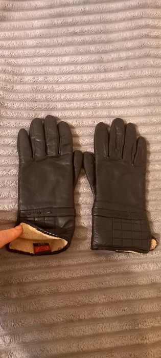Шкіряні жіночі перчатки