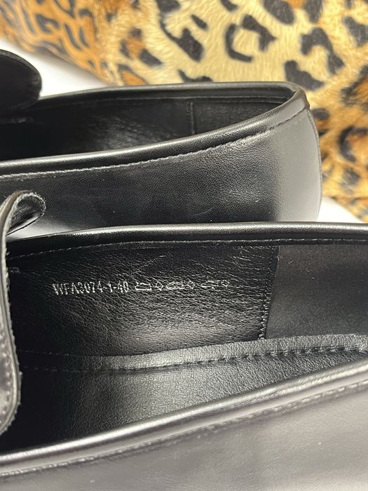 Новенькі лофери шкіра на розмір 39 (широка ніжка)