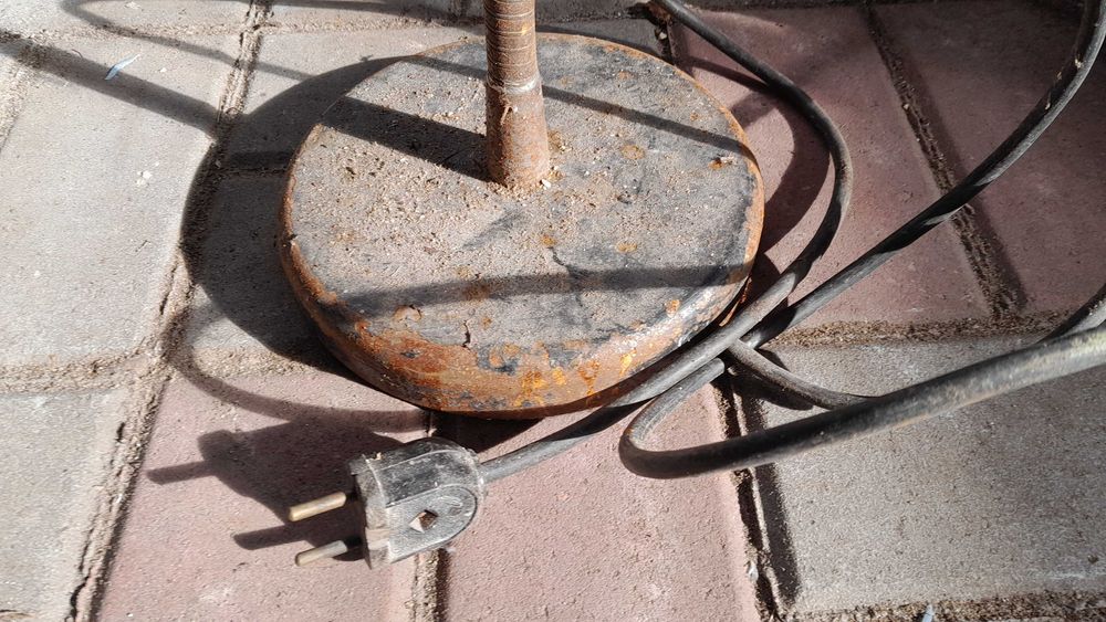 Lampa warsztatowa ciężka lata 60-70 PRL