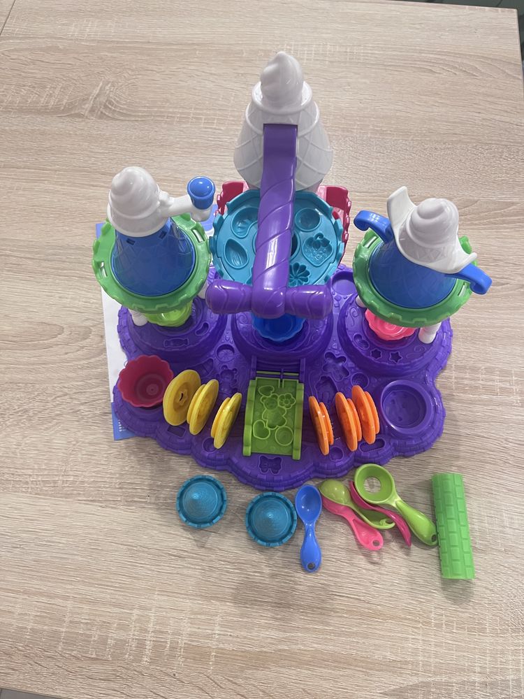 Play doh lodowy zamek