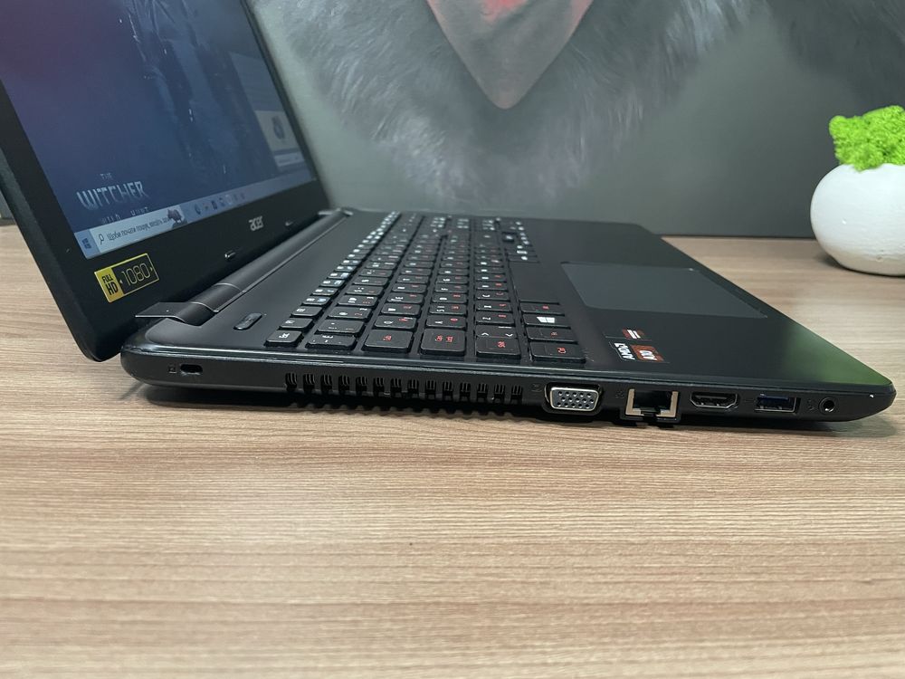 Игровой ноутбук Acer/FHD/A10-7300/ 8 RAM/256SSD/Radeon R7 M265 на 4 GB