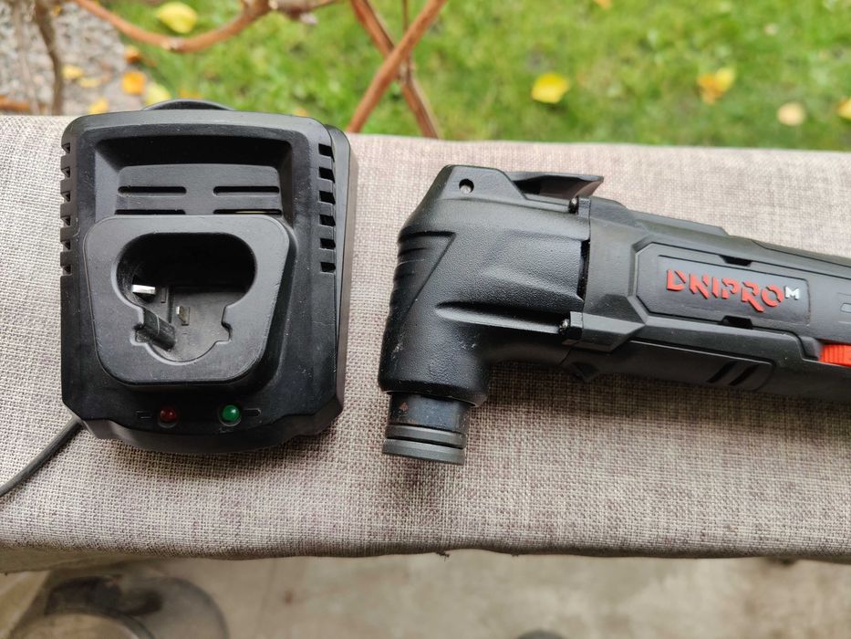 Акумуляторный реноватор Dnipro-M MT-12