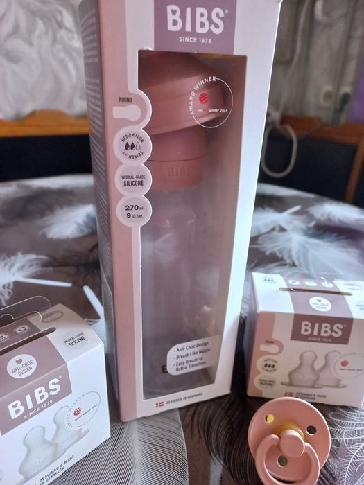 Пляшечка дитяча з сосками