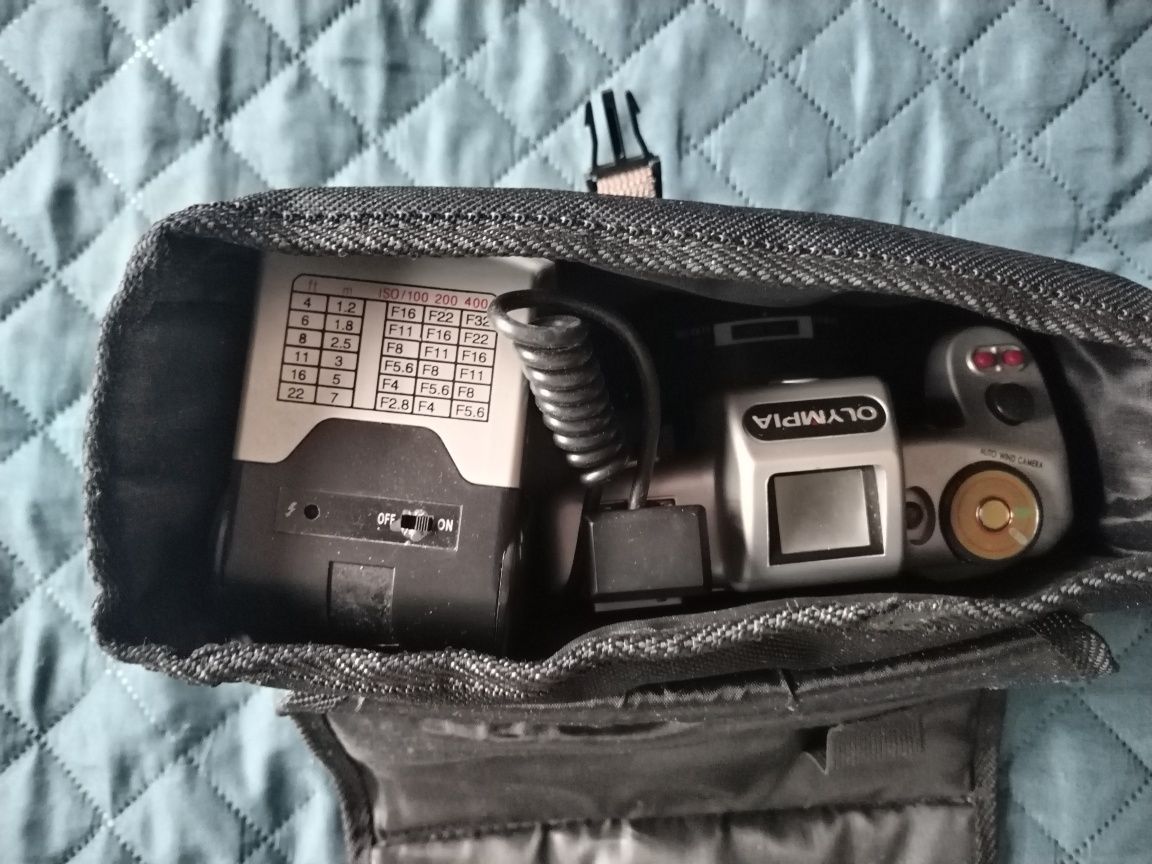 Câmara fotográfica vintage c/ bolsa