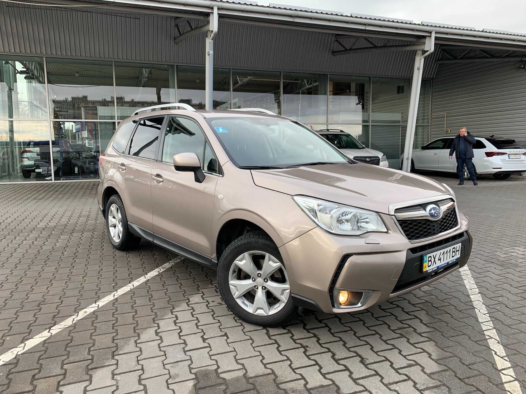 Subaru Forester 2014 Повний привід, Куплена в салоні, сервісна книжка