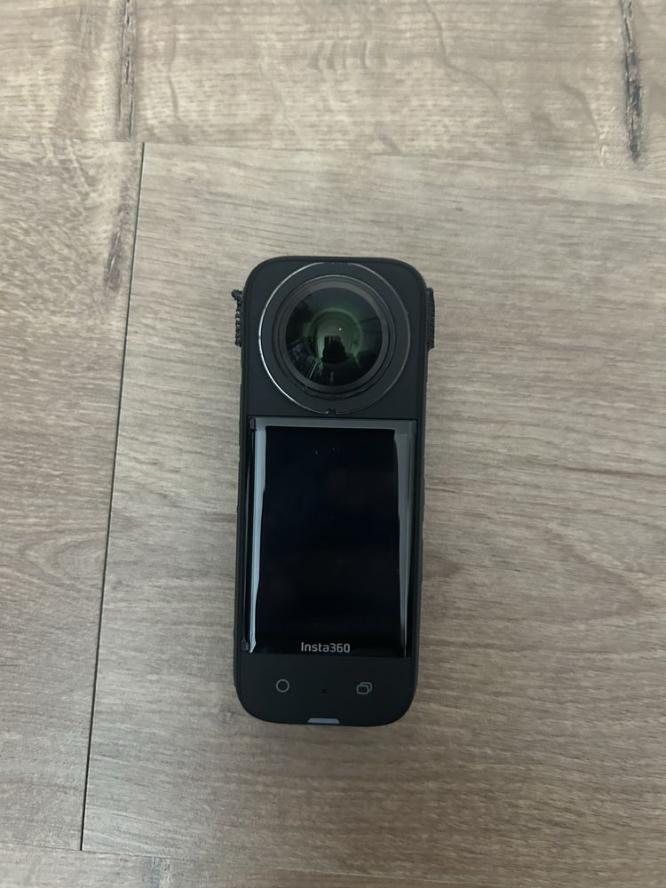 Insta360 x3 + Acessórios + Bolsa de transporte