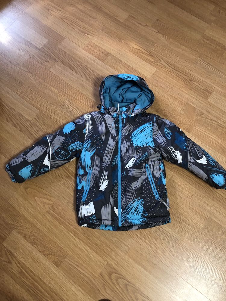 Куртка зимняя для мальчика 116-122