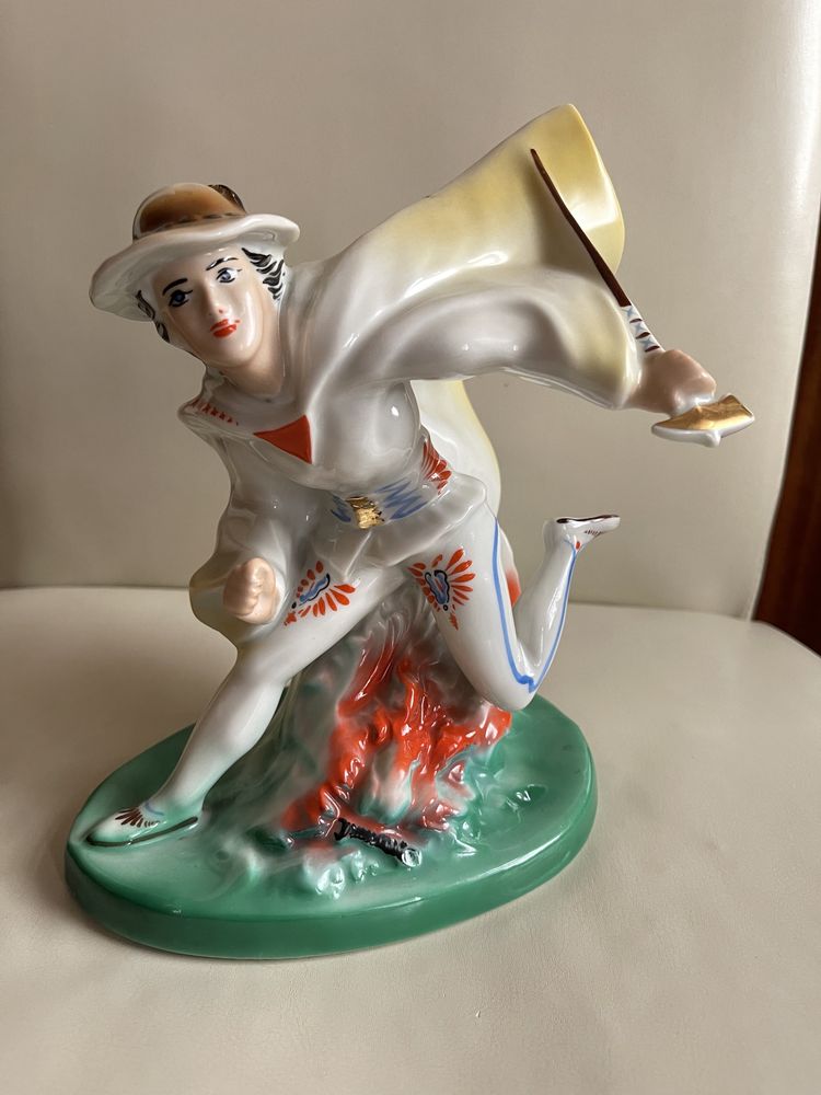 Zabytkowa figurka porcelanowa „Janosik” Taniec zbójnicki Wawel