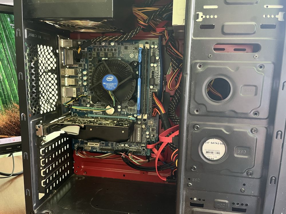 Komputer stacjonarny zestaw monitor asus myszka i5 gtx750ti dysk ssd