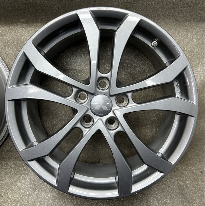 Диски R18 5 114.3 et39 J7.5 Mitsubishi Outlandar asx lancer