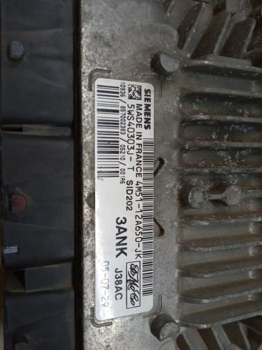 Centralina motor / ECU FORD Focus II (DA_)