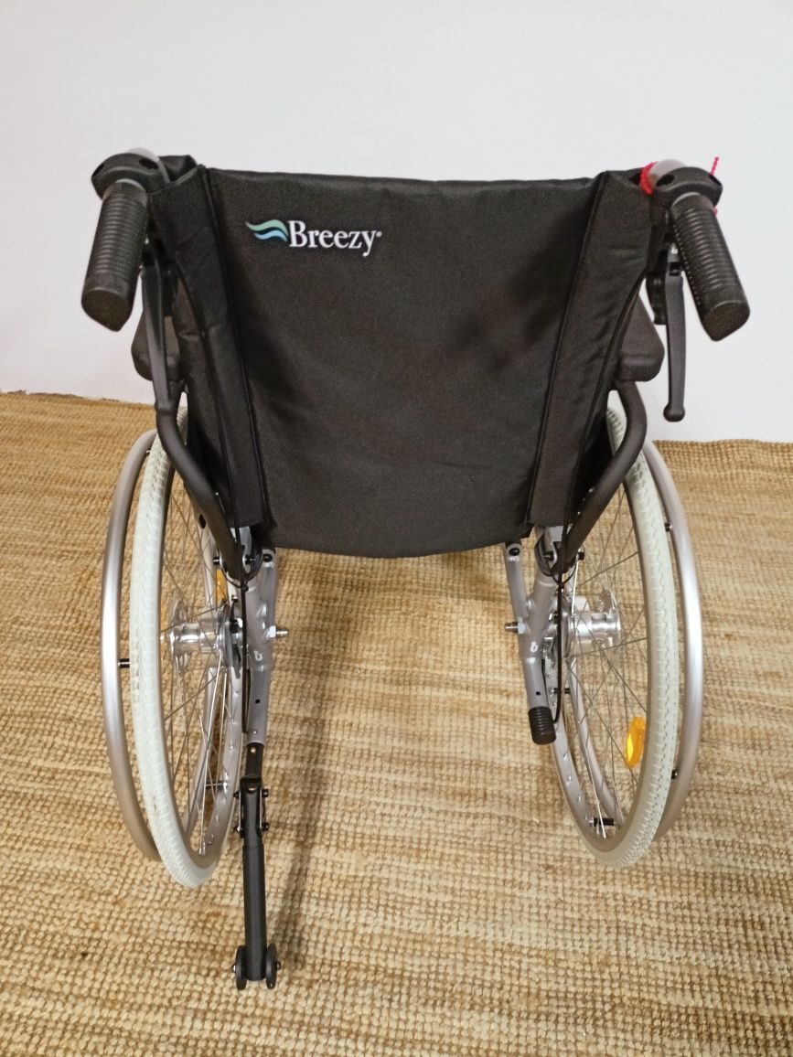 Wózek inwalidzki Breezy-Unix2.