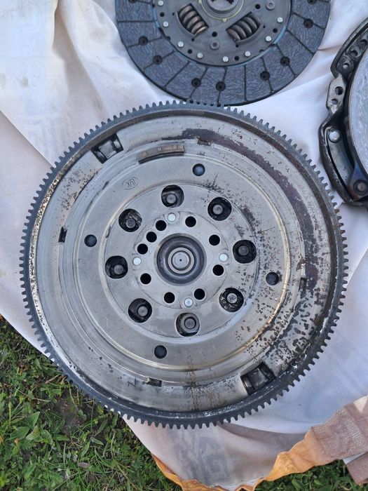 Продам  комплект циплениена Спринтер 906 651  2.2