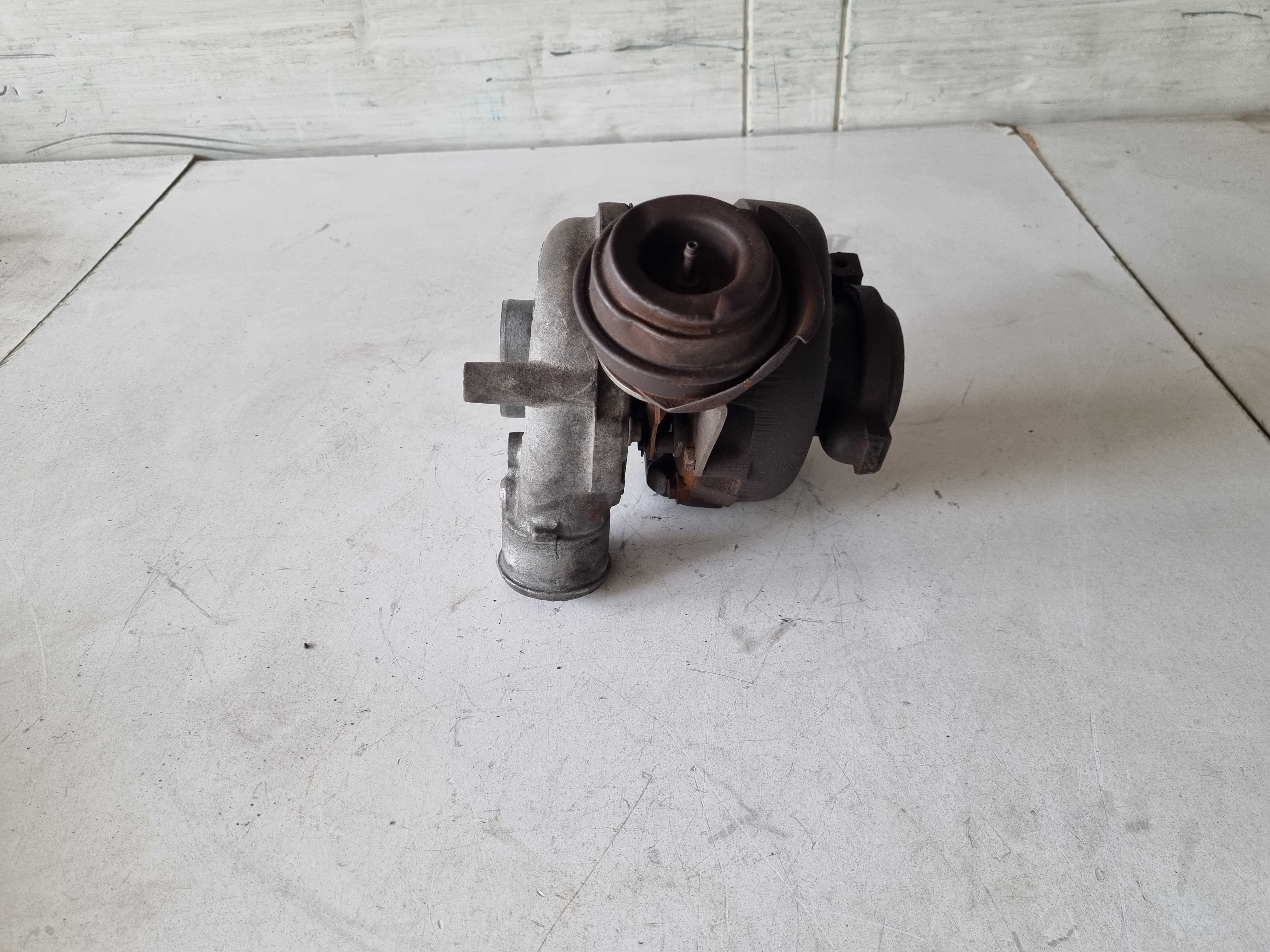 turbo turbina turbosprezarka bmw e39 e38 3.0 diesel silnik M57