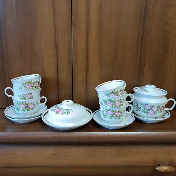 фарфоровий сервіз на 6 персон чайний чайник "Петунії" тарілочки ...