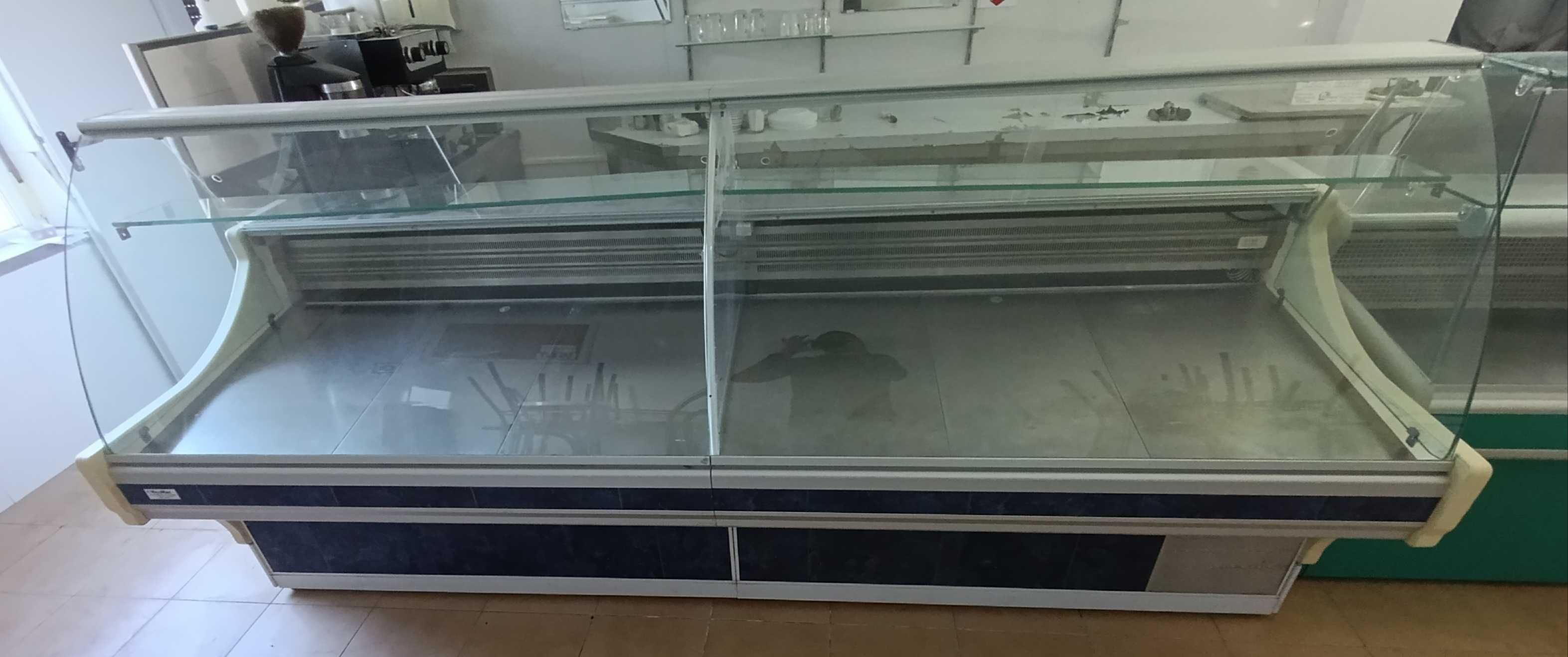 Vitrine Refrigerada Talho/ Charcutaria/ Minimercado