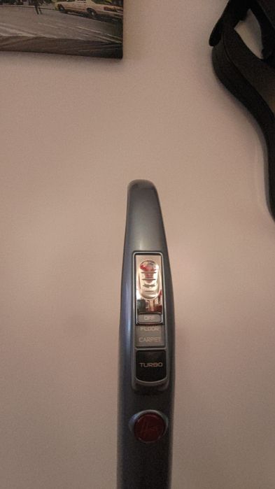 Hoover Athens Evo 32.4V avariado