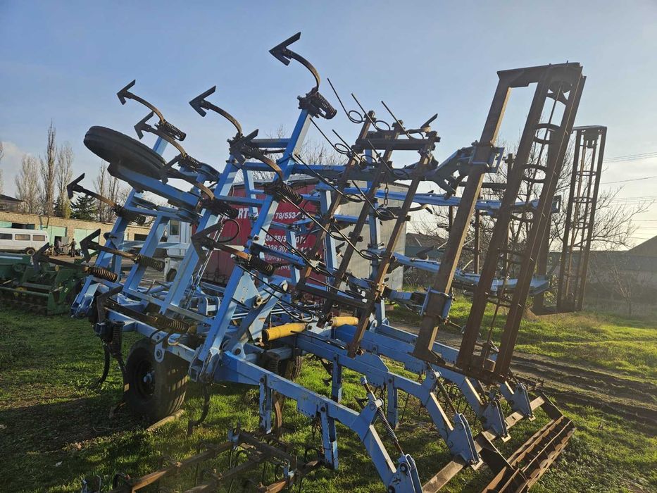 Культиватор КГШ-7.9, чотирьохрядний, зубова гребінка, коток, 2012 р.в.