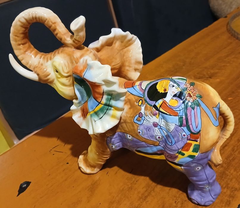 Керамічна статуетка слон Lefard