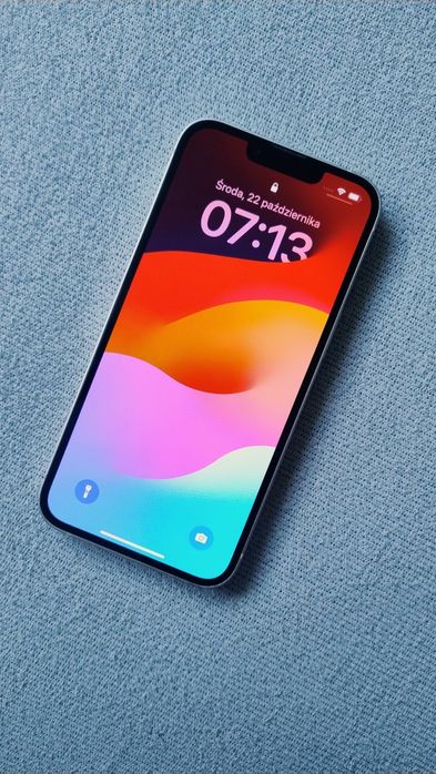 iPhone 13 128GB W bardzo dobrym stanie