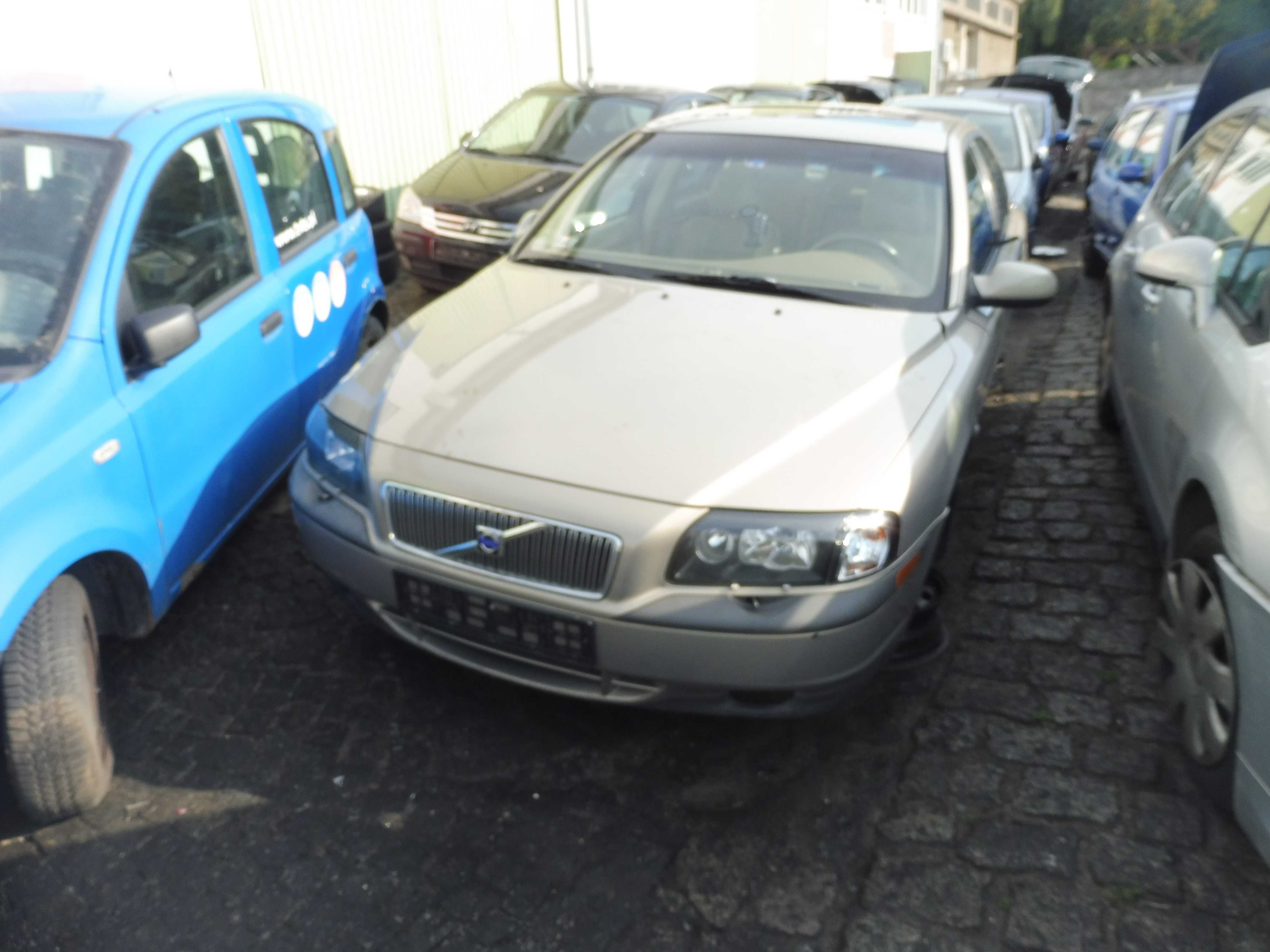 Volvo s80 2,8  na części maska zderzak lampy szyba drzwi