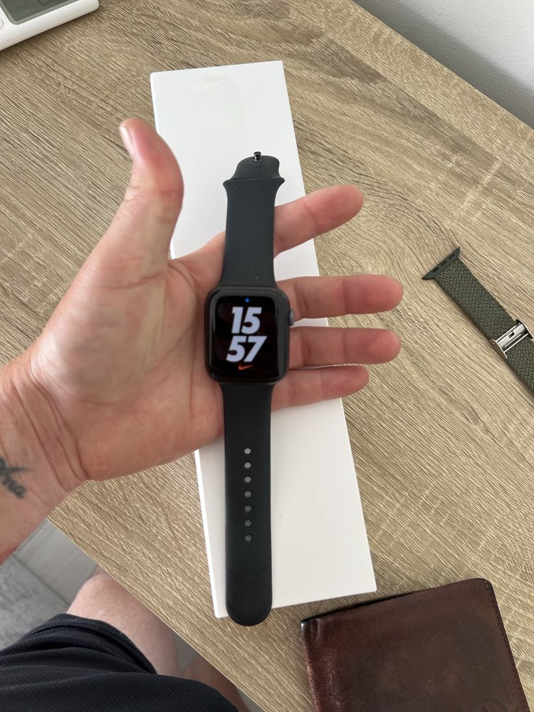 Apple watch serie 5 muito novo