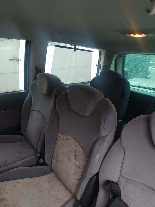 Ситроен с8 , требует ремонта