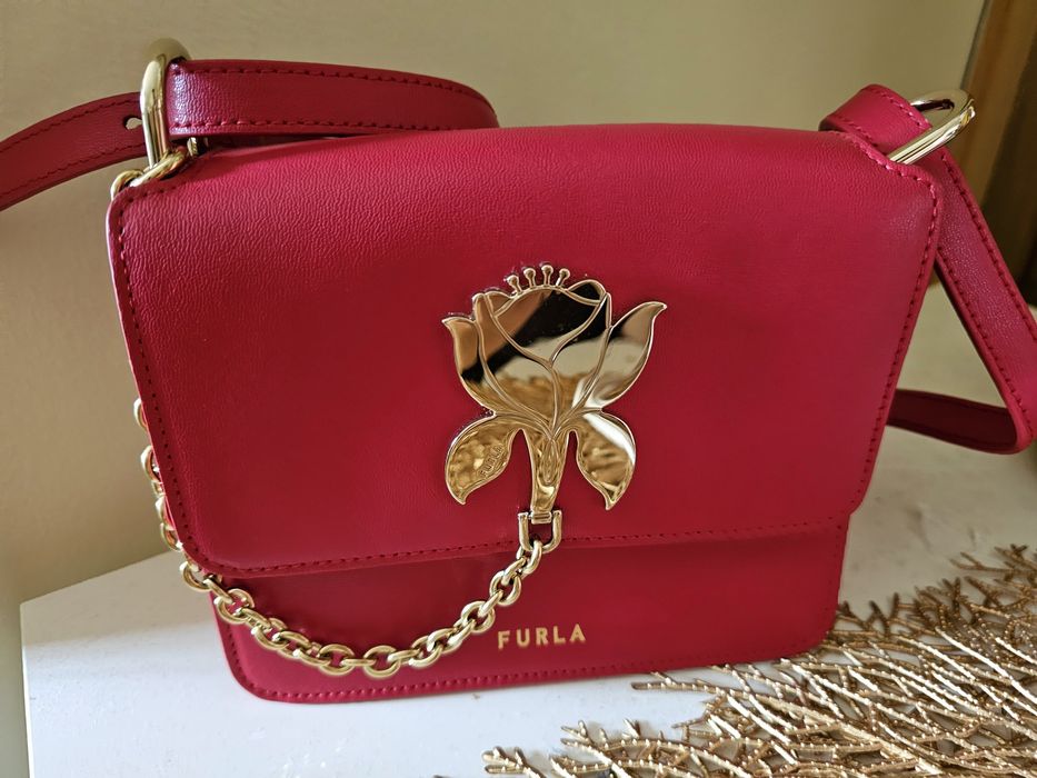 Mala / Bolsa Furla nova