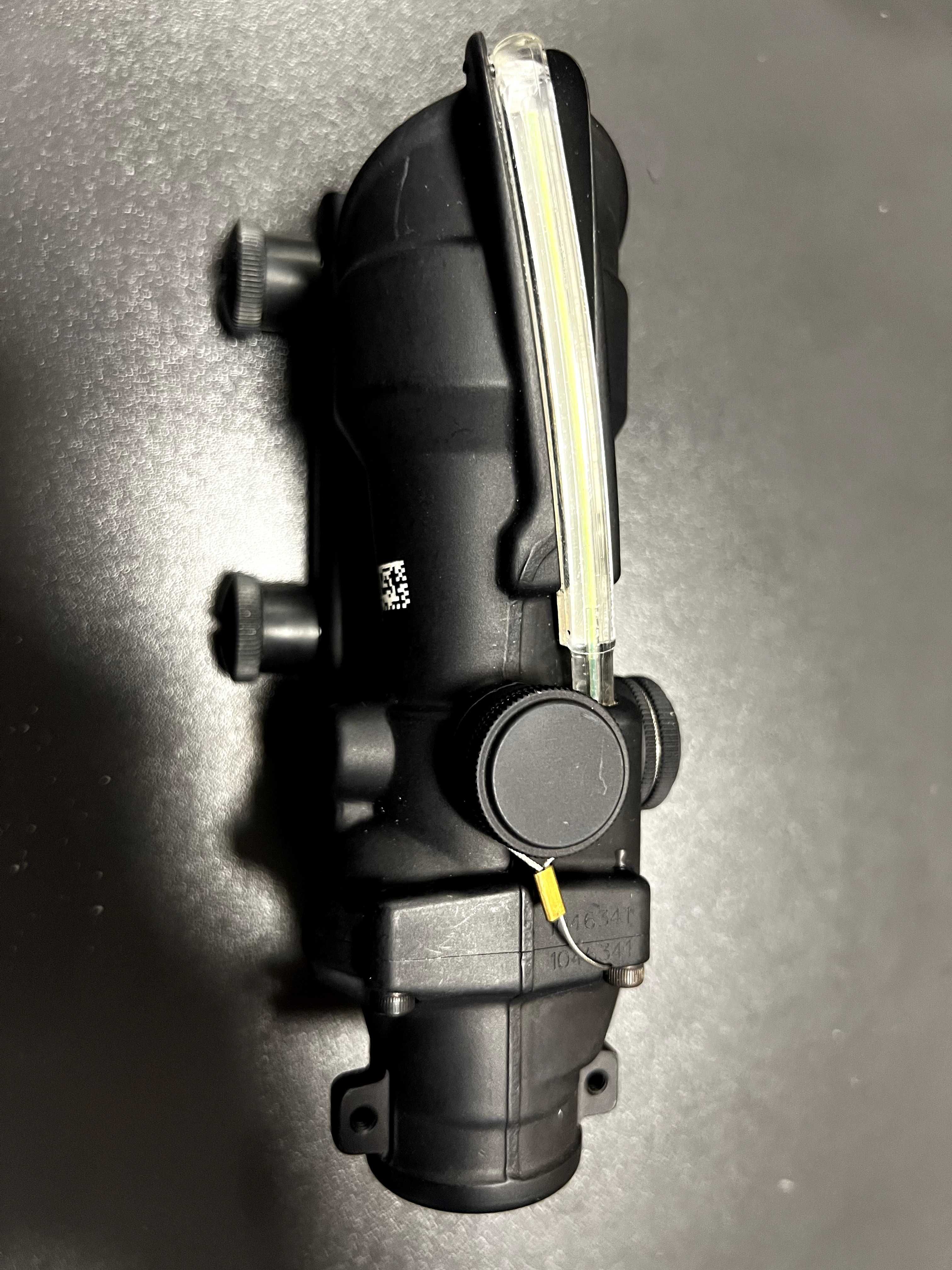 Оптичний приціл Trijicon ACOG 4x32