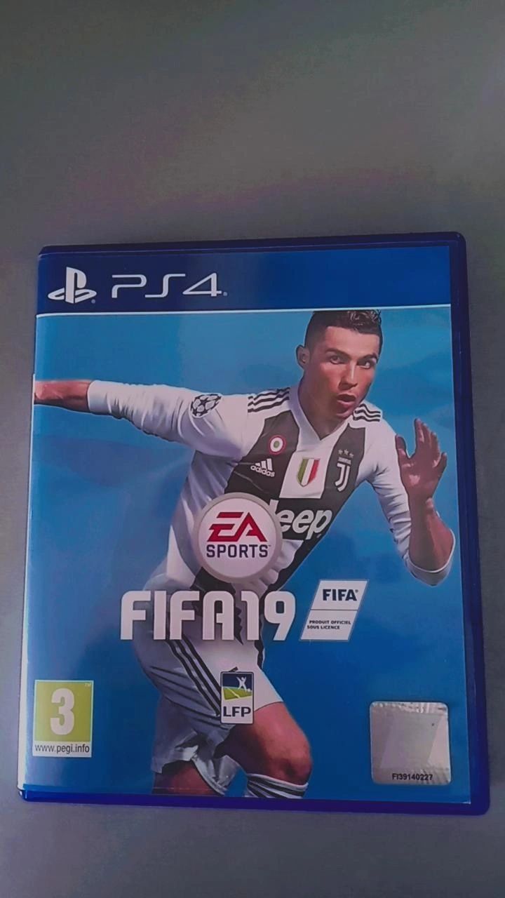 FIFA 19 PS4 pra venda ou troca