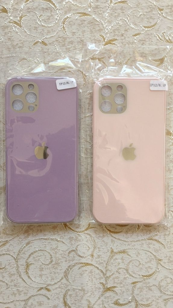 Продаються чохли на iPhone 11 про і на 12 pro