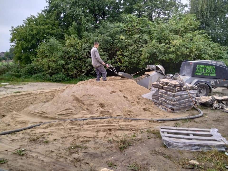 Posadzki wylewki miksokretem