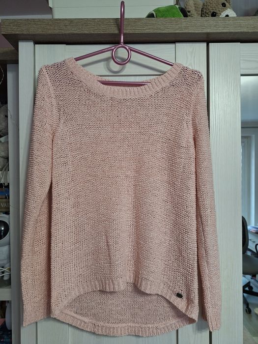 Pudrowy sweterek ONLY