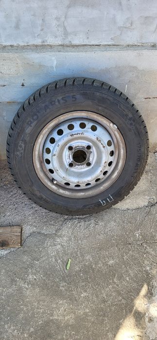 Продам зимнюю резину Барум 175/70 R13 с дисками