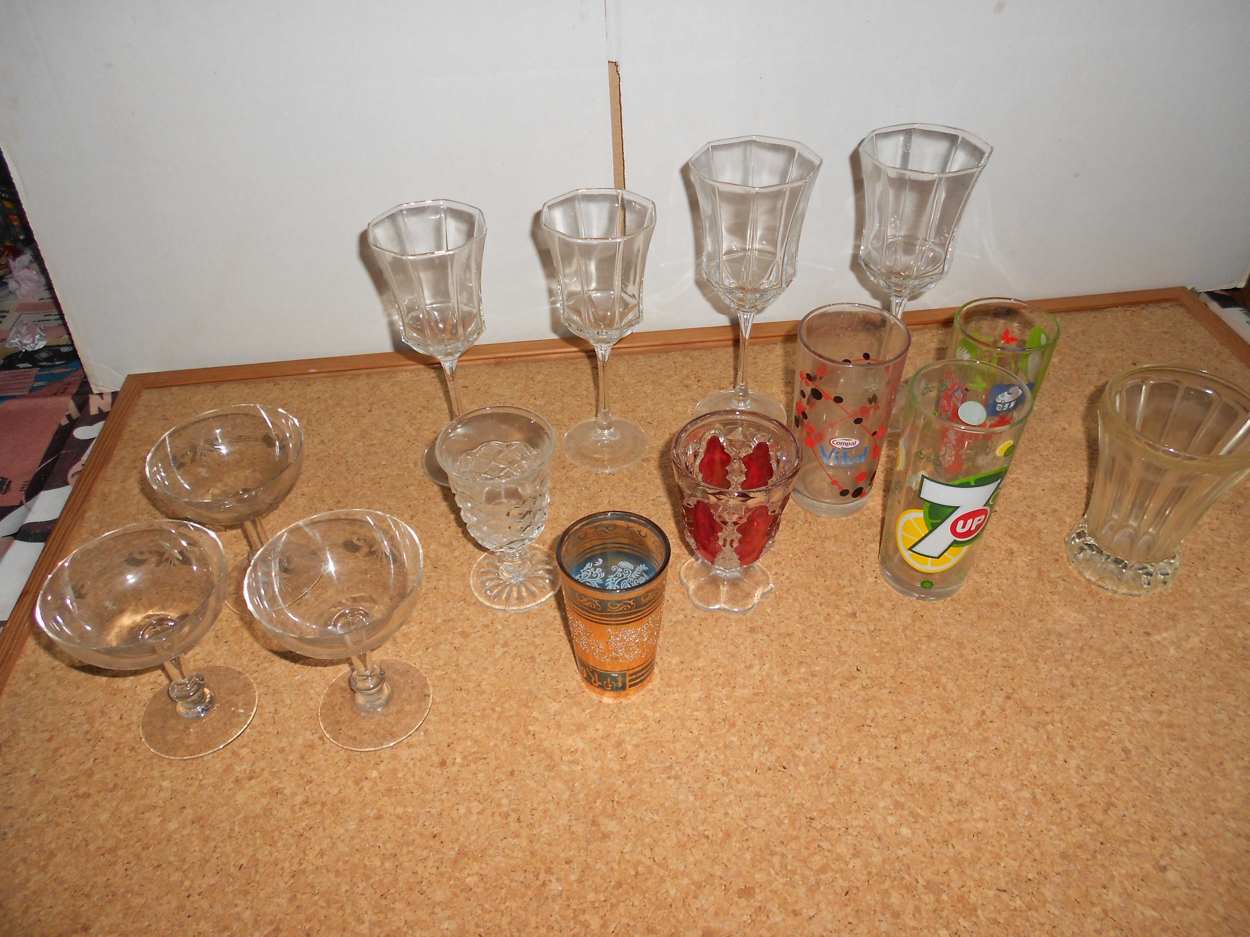 Coleccao copos antigos vintage diversos vidro