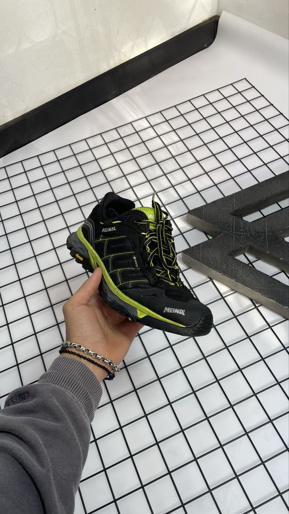 Кросівки трекінгові Meindl Arctic Gore-tex merrel  41.5