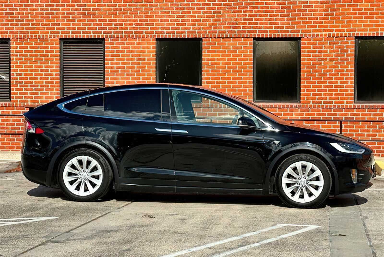 Tesla Model X Long range  2019