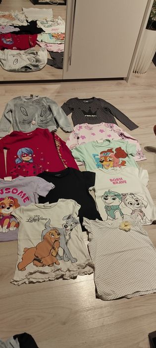 Sprzedam rzeczy dla dziewczynki rozmiar 122/128