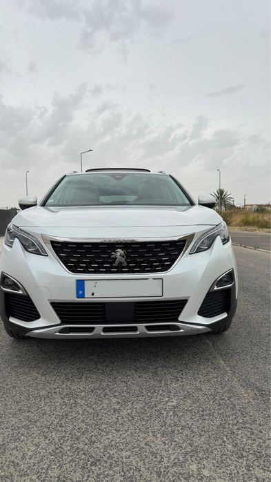 Peugeot 3008 Allure 2017 • 179 000 km • Teto Panorâmico + Extras
