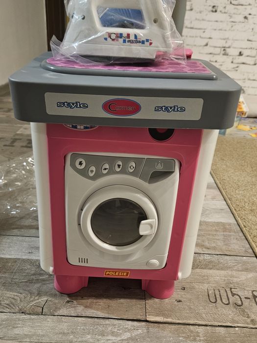 Polesie Carmen Zestaw z pralką - 47939
Polesie Carmen Zestaw z pralką