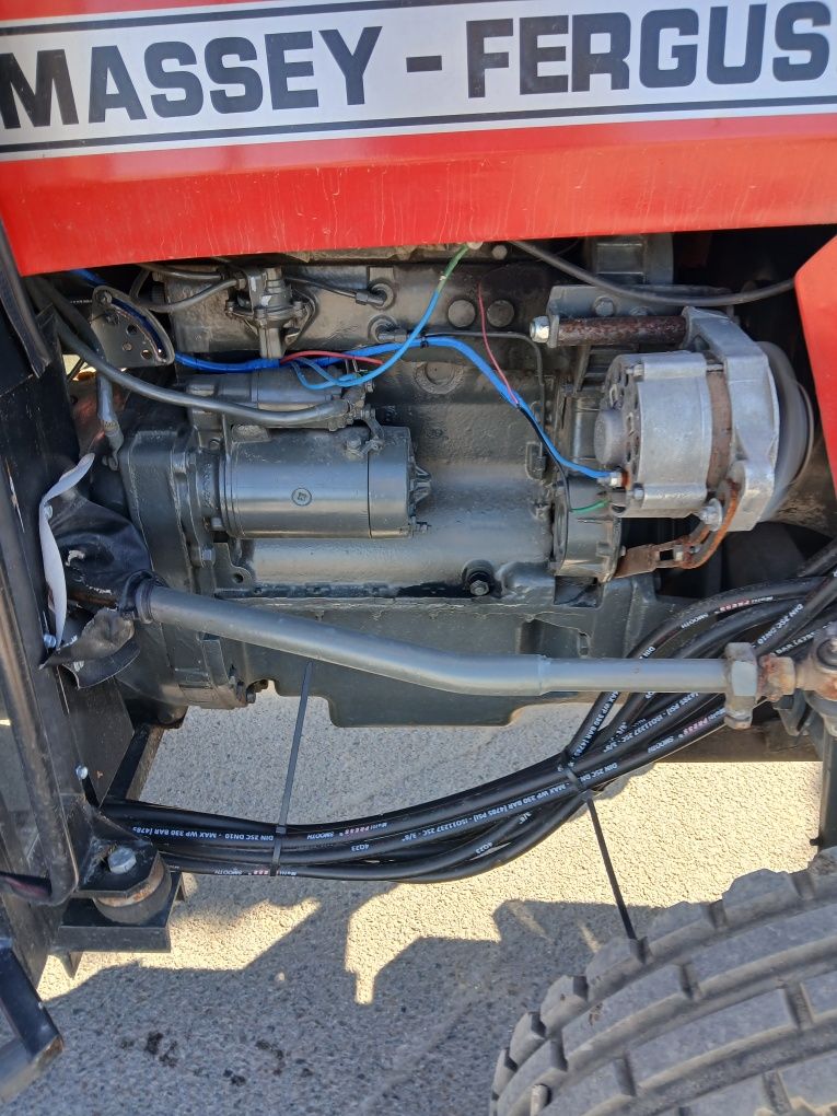 Massey Ferguson 135 V / 255 sadowniczy, sadownik
