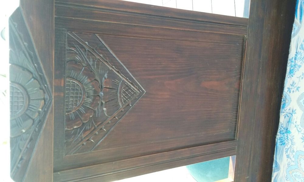 Conjunto de quarto para criança em madeira maciça