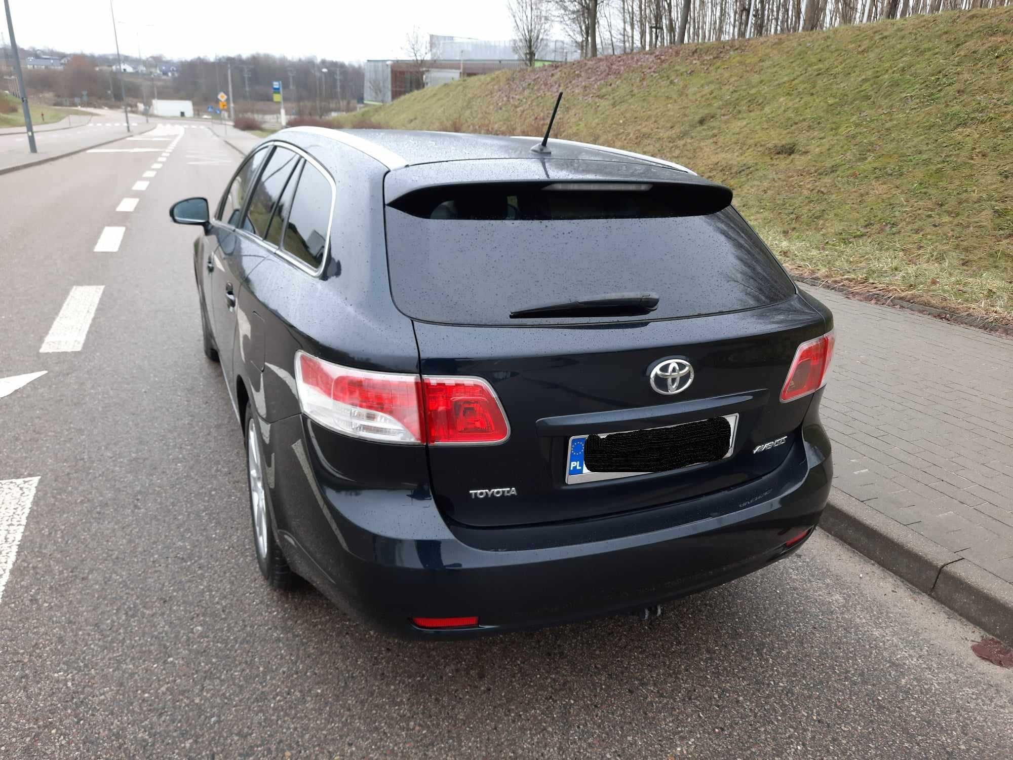 Toyota Avensis T27 kombi 2011