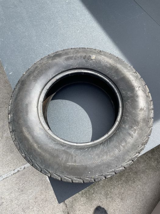 Pneu 4.5/10c em bom estado
