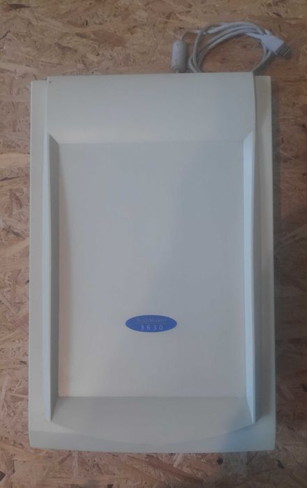 Сканер планшетный Microtek ScanMaker 3630