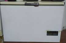 Duas arcas congeladoras 80€