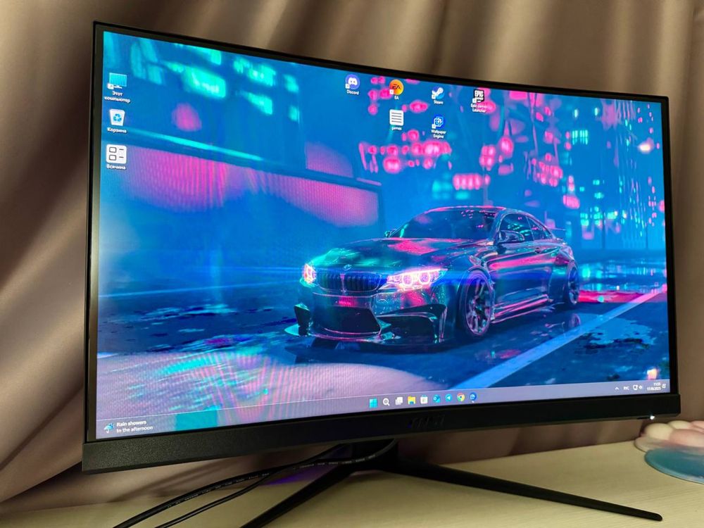 Игровой монитор MSI G24C6 E2
