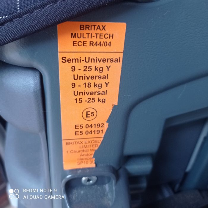 Fotelik Britax  montowany tyłem do kierunku jazdy