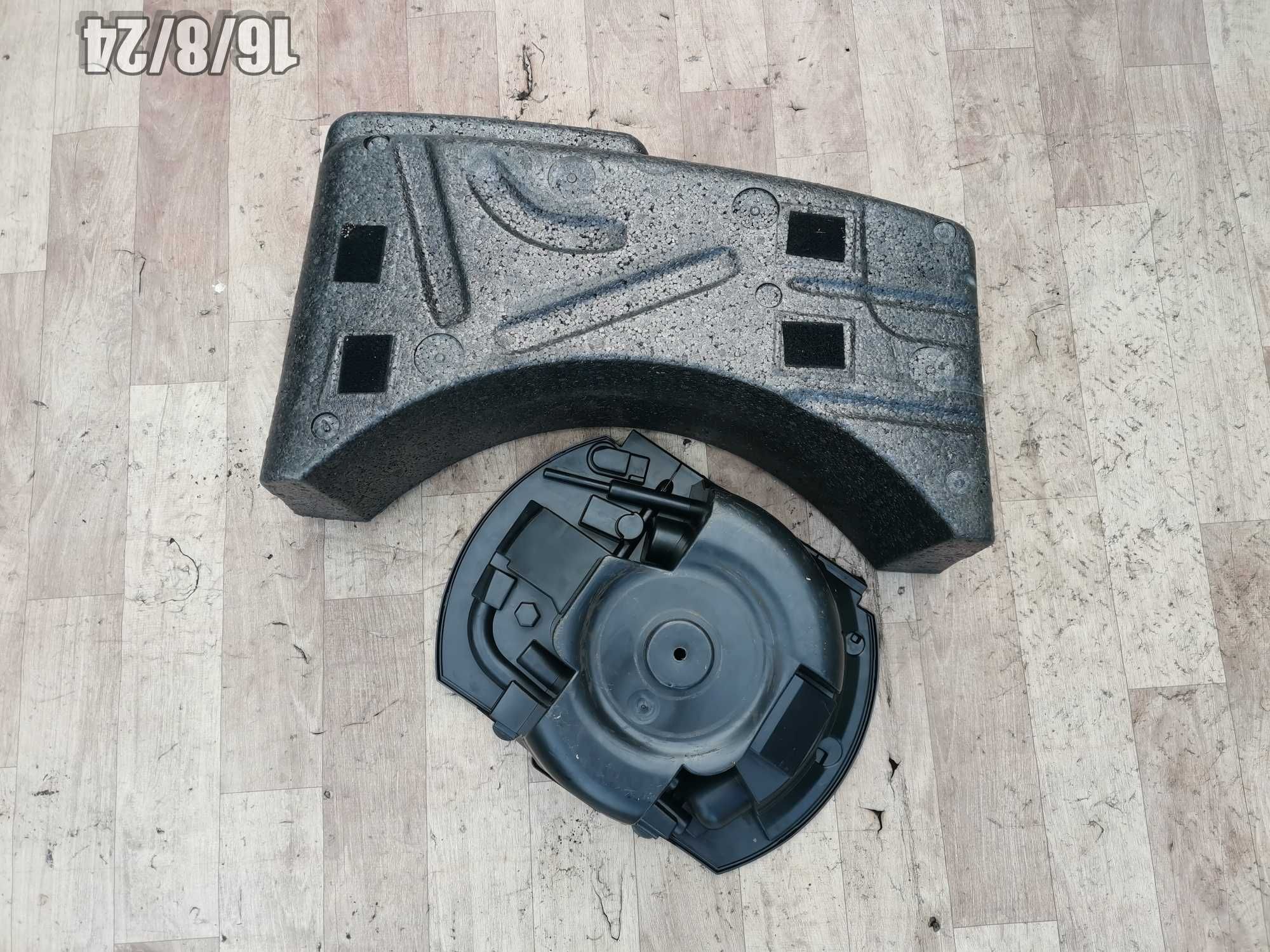 Skoda Fabia 1 I Wkład koła zapasowego